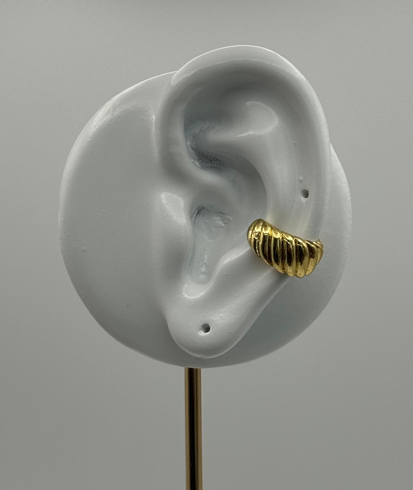 EarCuffs