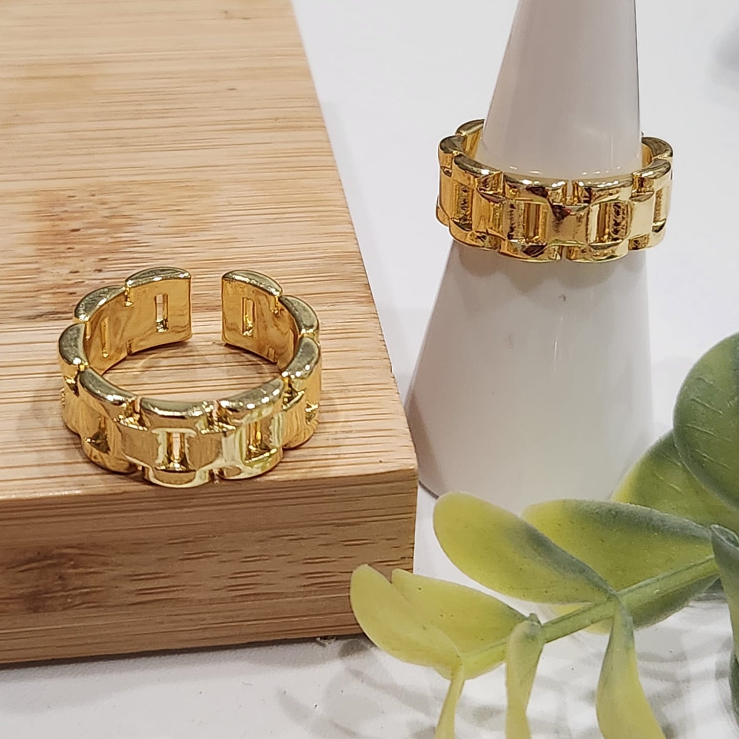 Watch Ring
